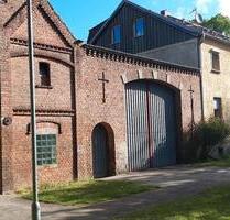 Dreiseitenhof 3400m2 - 830.000,00&nbsp;EUR Kaufpreis, ca.&nbsp; 380,00&nbsp;m&sup2; in Kloster Lehnin (PLZ: 14797)