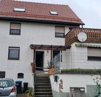 Ein- bis Zwei Familienhaus - 140.000,00 EUR Kaufpreis, in Schwallungen (PLZ: 98590)