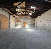 Großzügige Lagerhalle im EG mit kleiner Rampe in Berlin Tempelhof zur Miete