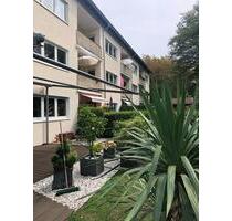 Diese schöne und geräumige Wohnung liegt im westlichen Teil Bonns. Hier verbinden sich die Vorzüge des stadtnahen Wohnens in einer friedlichen Umgebung. Die 2-Zimmer-Wohnung befindet sich im 2....