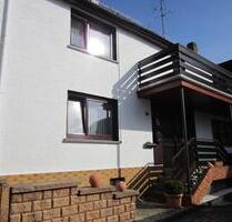 Gemütliche DHH mit 3 ZKB und Stellplatz in Bad Schwalbach-OT