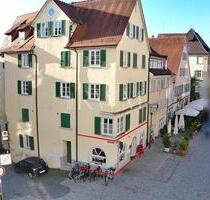 Ein besonderes Ladengeschäft in historischem Gebäude inmitten der Rottenburger Altstadt - Rottenburg am Neckar