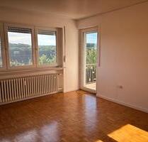 3 12 Zi. Wohnung ca. 80 m², Balkon, EBK – Dittelbrunn
