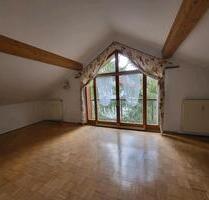 Charmante 3-Zimmer-Dachgeschosswohnung - Trabitz