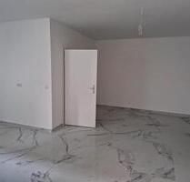 Erstbezug nach Sanierung: XXL-Wohnung in verkehrsgünstiger Lage von MG-Rheydt zu vermieten - Mönchengladbach Süd