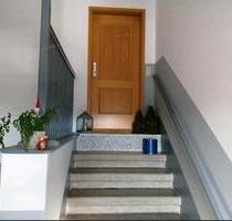 3 Raum Dachgeschosswohnung - 419,00 EUR Kaltmiete, in Reichenbach im Vogtland (PLZ: 08468)