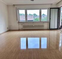 3,5-Zimmer-Wohnung mit EBK, Balkon, Keller und Garage in Gaildorf