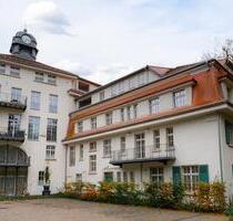 Exklusiver Erstbezug: 6-Zimmer-Dachgeschosswohnung im denkmalgeschützten Lahmann-Sanatorium. - Dresden Loschwitz