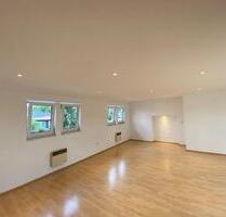 Schöne, helle DG-Wohnung in Mörlenbach, OT-Juhöhe