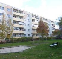 3-R-Wohnung mit Balkon und Aufzug! - Wittenberg Lutherstadt
