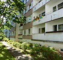 Helle 3-Raum-Wohnung mit Balkon & neuem Glanz - Schwerin Mueß