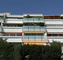 Großzügige, ruhige 2,5 Zimmer Wohnung mit sonniger Terrasse in Haar am Wald