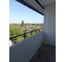 1 Zimmer, Küche, Diele, WCDusche, Loggia, Toplage Kaiserstr. 102 - Krefeld Bockum