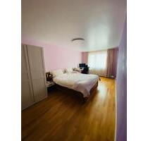 Helle 4-Zimmer-Wohnung · 90 m² · 3. OG · mit Garage - Leinfelden-Echterdingen