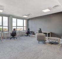 Privater Büroraum für 3 Person in Signature Kranhaus South - Köln Innenstadt