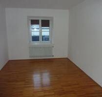 3-Zimmer Altbau-Wohnung in zentraler Lage - Vilseck