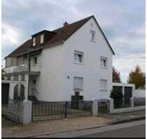 2,5 Zimmer DG Wohnung in Mannheim Waldhof - Laudenbach