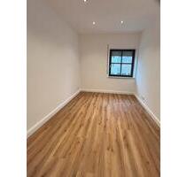 Wohnung Mieten - 1.030,00 EUR Kaltmiete, in Neusäß (PLZ: 86356)