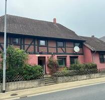 Großes Einfamilienhaus mit 8 Zimmern und 188 qm Wohnfläche nahe Braunschweig - Cremlingen