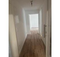 Kernsanierte 2 zimmer KG wohnung - Nauheim