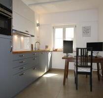 *** Stuttgart-Ost, 2-Zi-Wohnung ab 01.11.2025 (Smart Home)