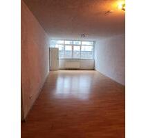 Zentrum Karlsruhe. zweizimmerwohnung zu vermieten - Ettlingen