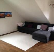 2-Zimmer-Dachgeschosswohnung in Rüsselsheim – 75 m² – ab 01.11.20 - Rüsselsheim am Main