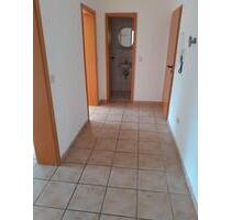 Gemütliche Dachgeschosswohnung - 430,00 EUR Kaltmiete, in Sundern (Sauerland) (PLZ: 59846)