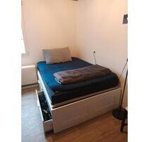 Zimmer in 3-Zimmer-Wohnung in Ravensburg Zentrum zu vermieten