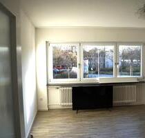 Gepflegte 3-Zi.- Wohnung mit Balkon, 3 Min. zu Fuss von UNI Wöhrdersee - Nürnberg Gärten bei Wöhrd