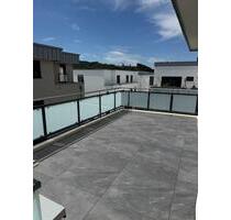 Erstbezug! Modernes 3-Zimmer-Penthouse mit großzügiger Dachterrasse - Overath