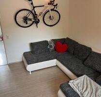 3 Zimmerwohnung, Niederzwehren,Str.Hinter der Brücke(Text lesen) - Kassel Vorderer Westen