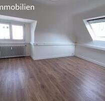 Ab sofort- Einzelzimmer frei in großer DG-Wohnung - im Zentrum von Lörrach