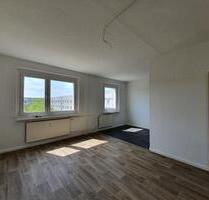 „Hoch hinaus: 1-Zimmer mit Aussicht, Balkon und Wadentraining gratis!“ - ab 01.10.2025 - Leipzig West