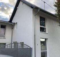 Stadthaus - Einfamilienhaus zu verkaufen - Ochtendung