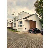 Erstbezug Haus im Haus mit Balkon und Terrasse: 4-Zimmer-Maisonettewhg über 2 Etagen - Vallendar