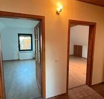 Zwei-Zimmer-Wohnung in ruhiger Lage - Brühl