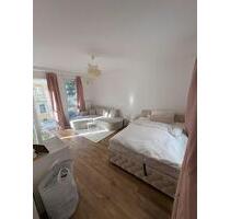 Schöne 1-Zimmer-Wohnung zur Übernahme - Möbel auf Wunsch - Kiel Gaarden-Ost