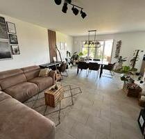 Schöne Drei Zimmer Wohnung in Hepberg