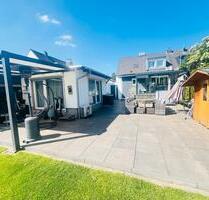 Exklusive Doppelhaushälfte mit Gästehaus & paradiesischem Garten - Krefeld Fischeln