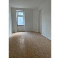 Zwei-Zimmer-Wohnung, Wohnküche und Bad, Koblenzer Altstadt