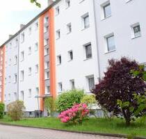 Schön sanierte 3 Raumwohnung - 380,00 EUR Kaltmiete, in Bad Lausick (PLZ: 04651)