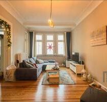 Großzügige Altbauwohnung mit Charme, zwei Balkonen & moderner Ausstattung - Bremerhaven Lehe