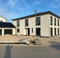 Haus mit Einliegerwohnung zu vermieten - Monheim
