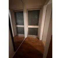 1 Zimmerwohnung - 405,00&nbsp;EUR Kaltmiete, ca.&nbsp; 33,00&nbsp;m&sup2; in Kitzingen (PLZ: 97318)