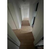 Renoviert, neue Küche & Blick ins Grüne! 4ZI KDB Balkon - Hambergen