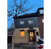 Großes 5-Zimmer-Haus mit Wintergarten & großem Garten in Essen