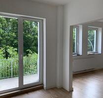 Anfragen NUR per E-Mail. Absolute Seltenheit! 3-Zimmer-Wohnung über Zwei Ebenen mit Balkon und Traumhafte Blick auf den Holzhafen. - Bremerhaven Geestemünde