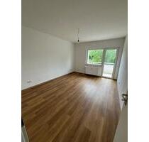 2 Zimmer mit Balkon nähe OLGA-Park.. - Oberhausen Osterfeld