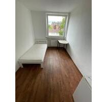 Helles Zimmer in guter Lage - 250,00 EUR Kaltmiete, ca.  14,00 m² in Marburg (PLZ: 35037)